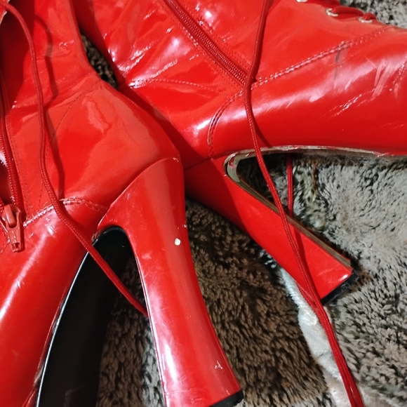 Red Women's High Heel Boots - Picture 1 of 9